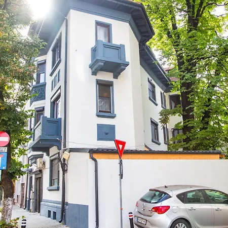 Echo * Bucharest